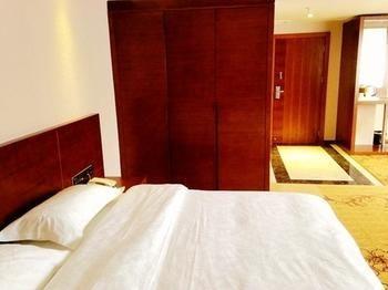 Xiandi International Hotel Nanning Exteriör bild